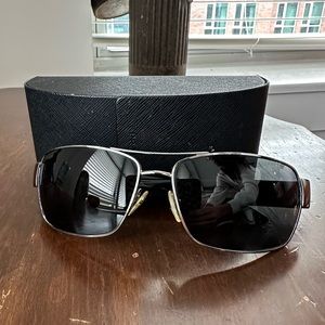 Prada Sunglasses SPR 660